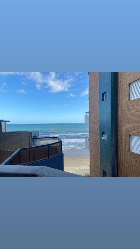 Cobertura Piscina Privativa frente e Vista Mar Centro Mongaguá
