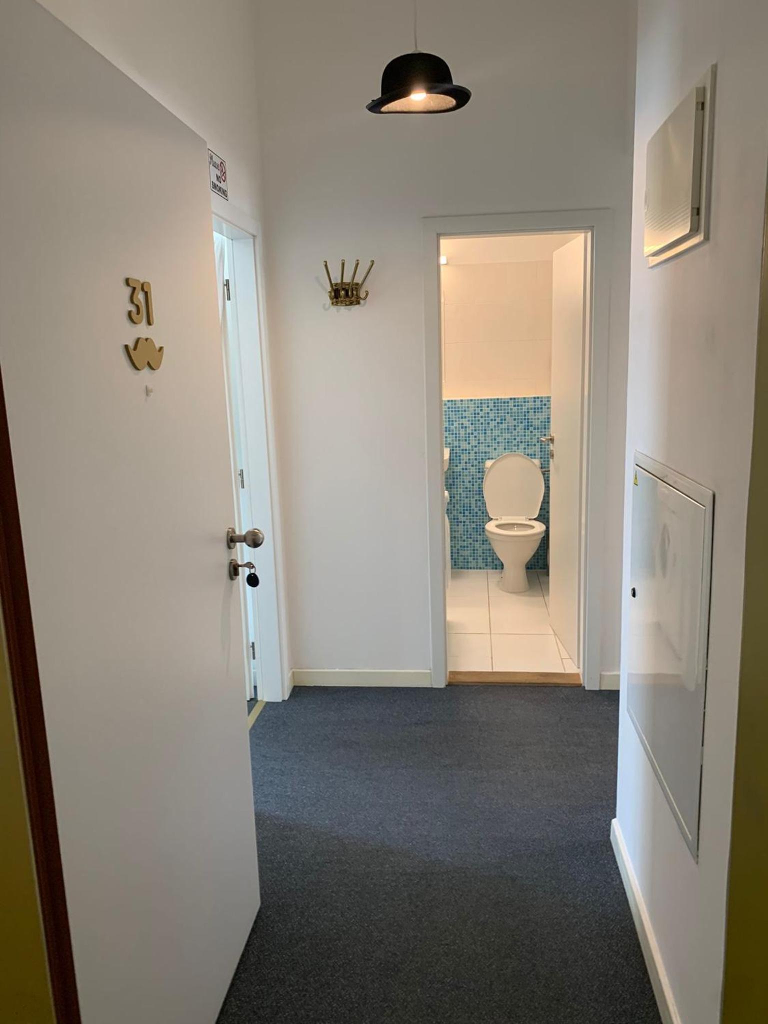 Little Tom Apartments