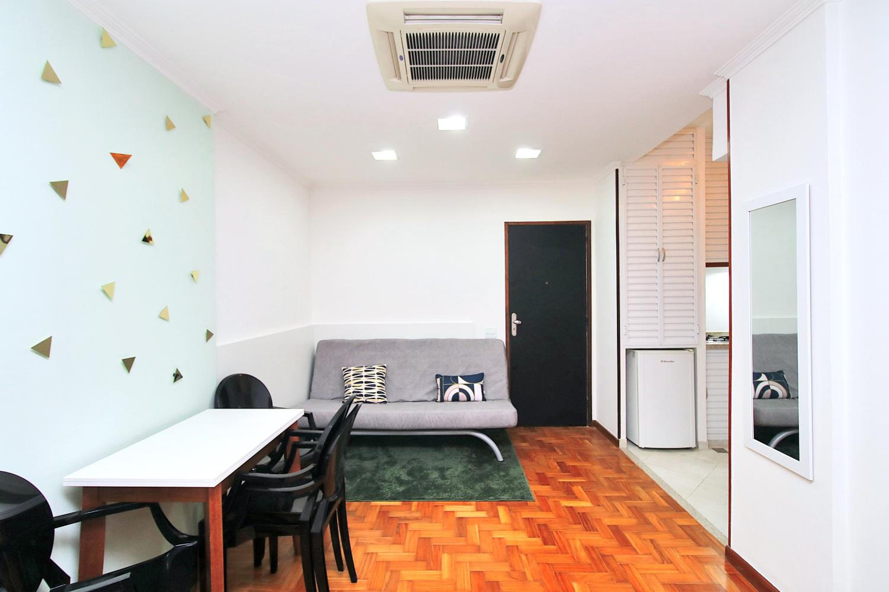 Rio Spot Homes Copacabana C058 photo 3