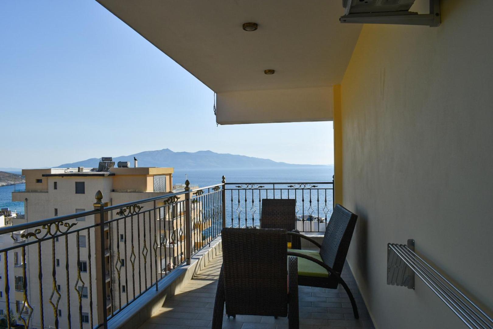 PARADISE APARTMENT