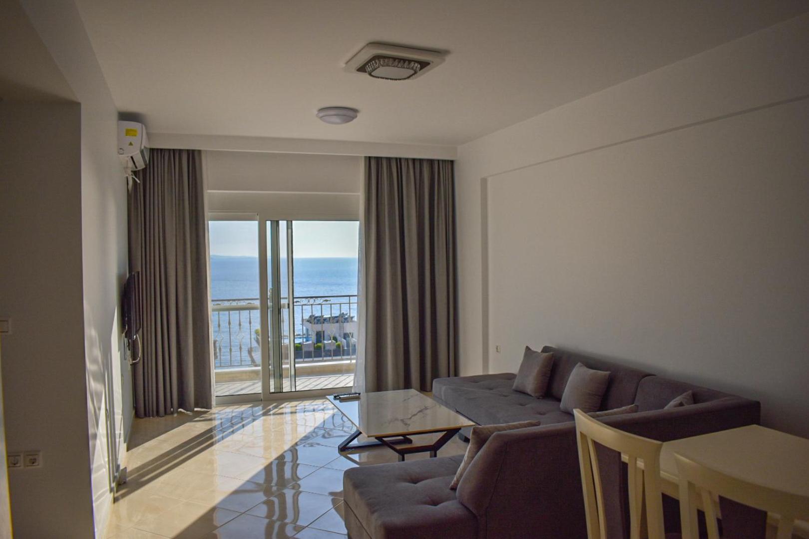 PARADISE APARTMENT