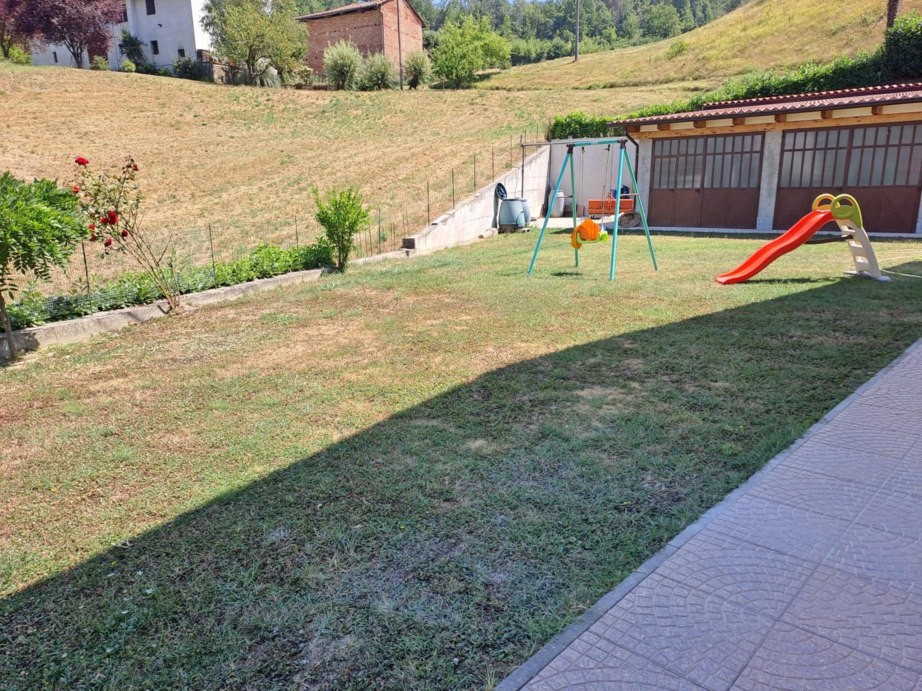 Photo 32