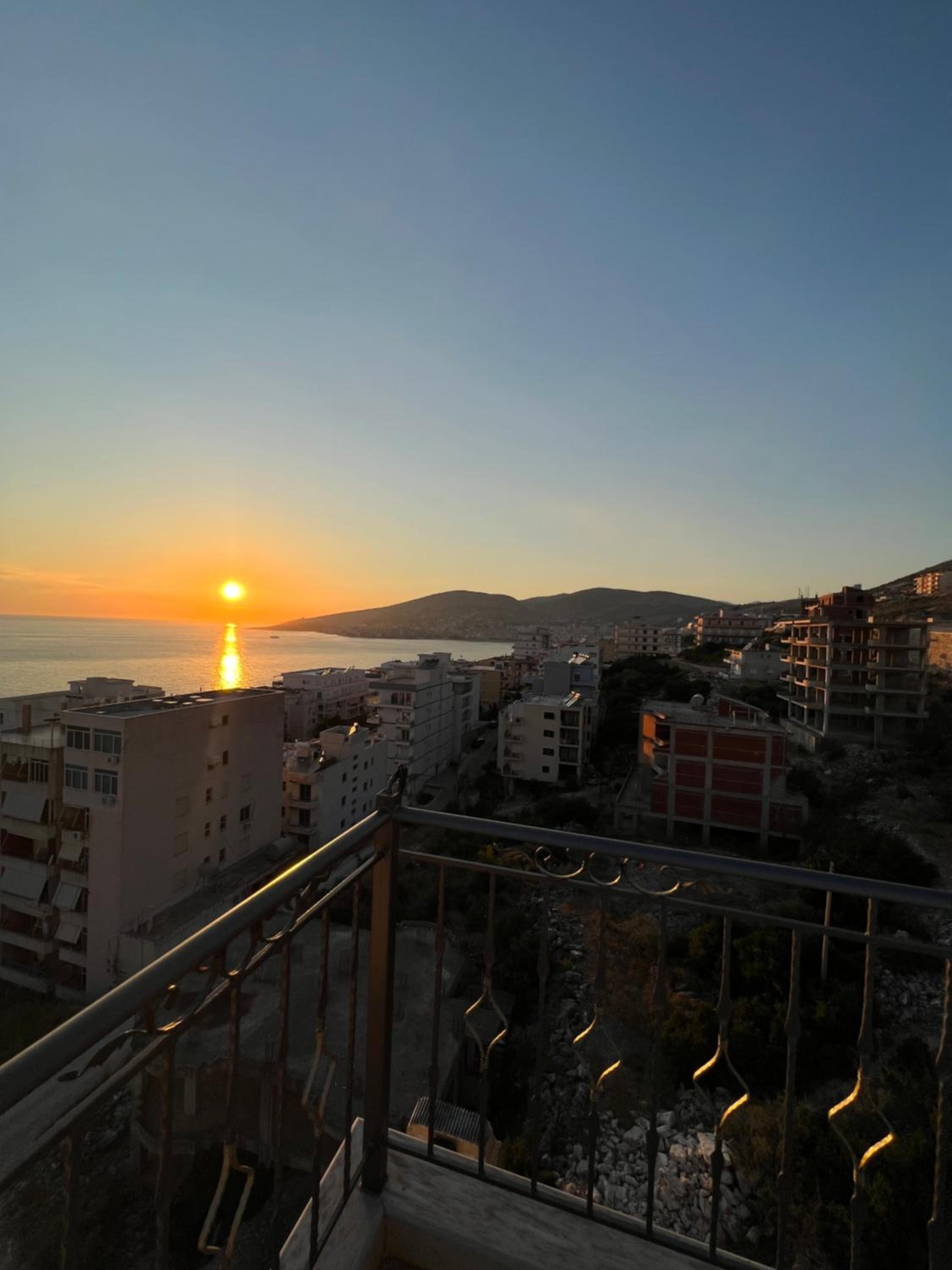 PARADISE APARTMENT