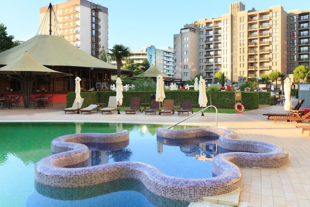 Apartment Private Sea-B
