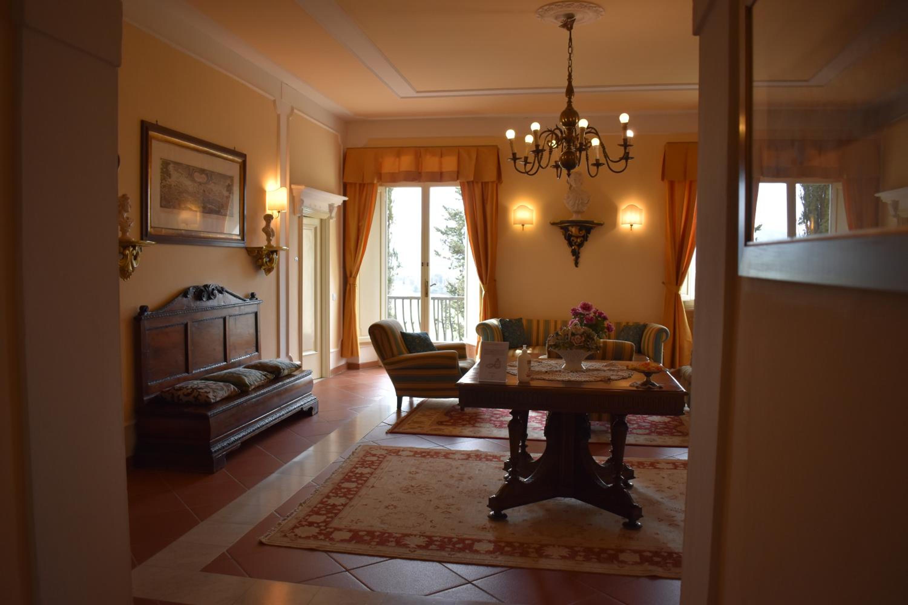 Villa Vianci RBO, your home away in Tuscany