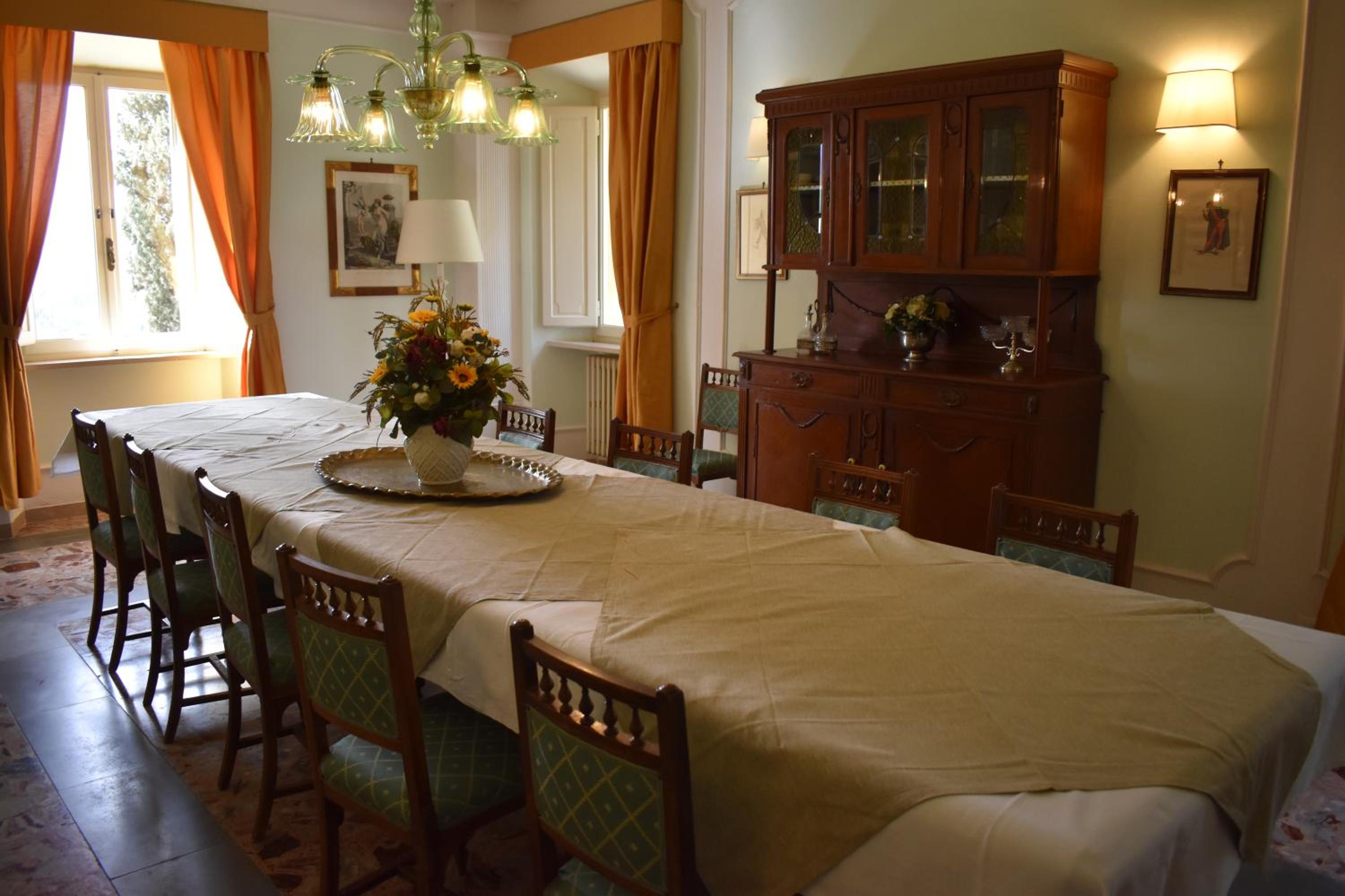 Villa Vianci RBO, your home away in Tuscany