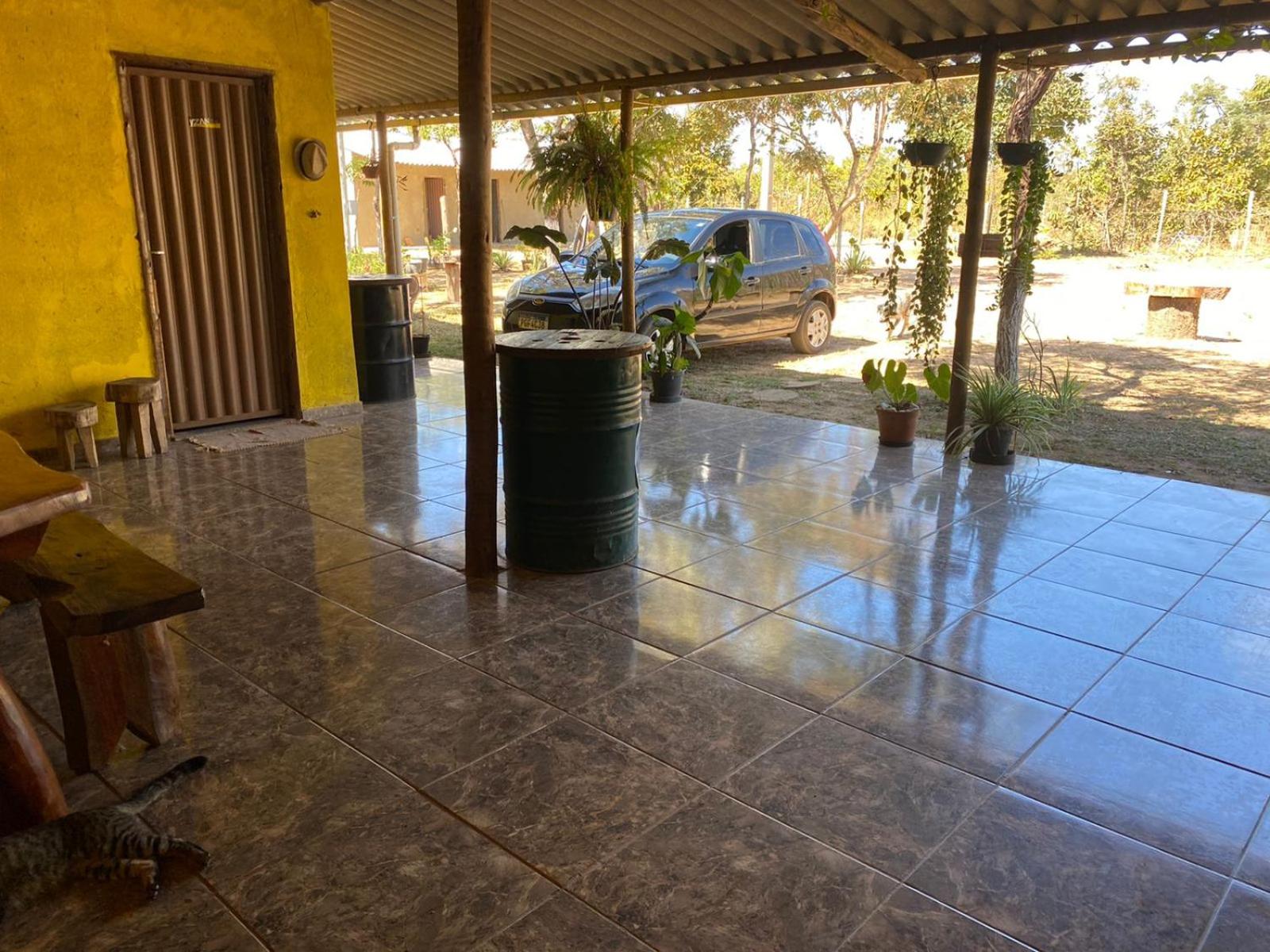 Pousada Sitio do Terrão a 500 metros da BR 040 e a 10 minutos da Prainha