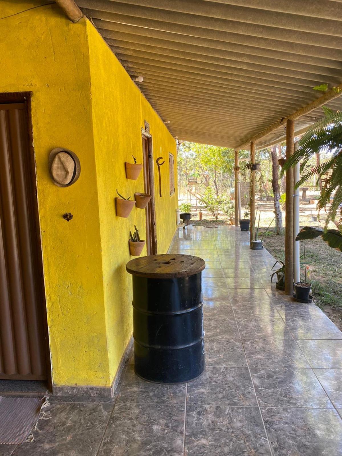 Pousada Sitio do Terrão a 500 metros da BR 040 e a 10 minutos da Prainha