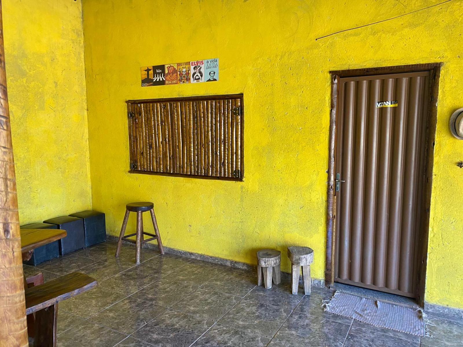 Pousada Sitio do Terrão a 500 metros da BR 040 e a 10 minutos da Prainha