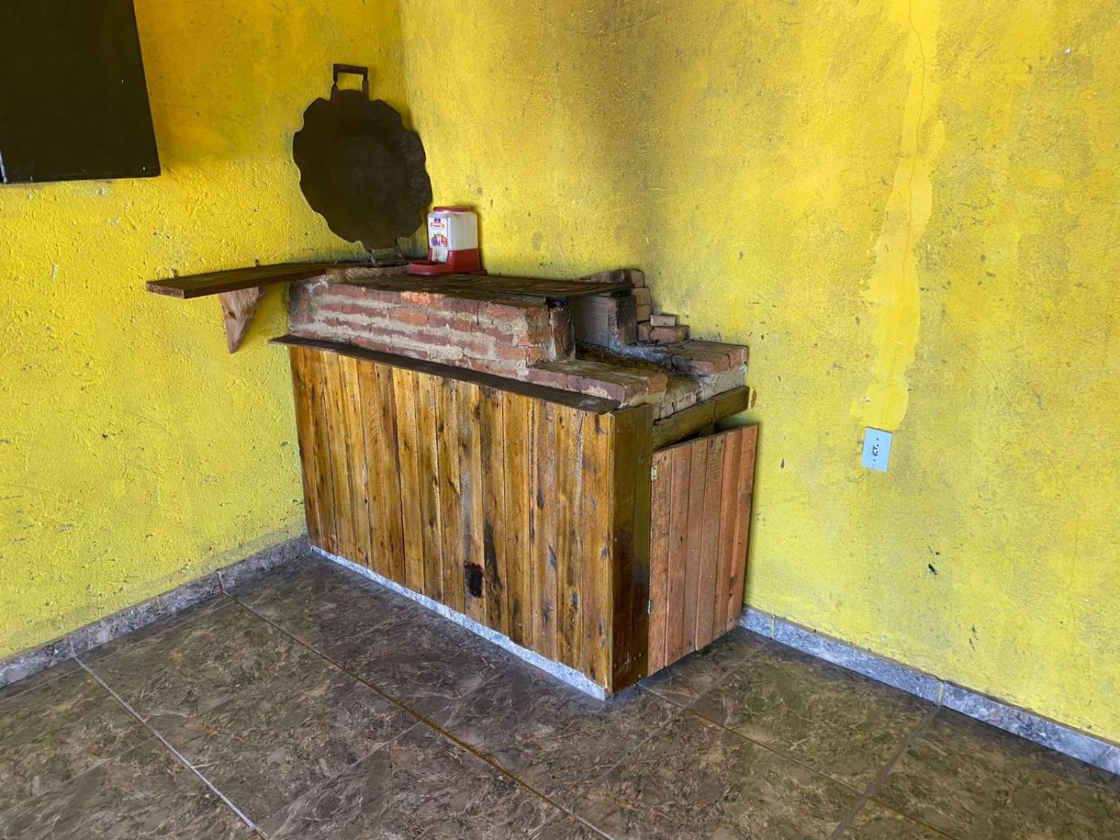 Pousada Sitio do Terrão a 500 metros da BR 040 e a 10 minutos da Prainha
