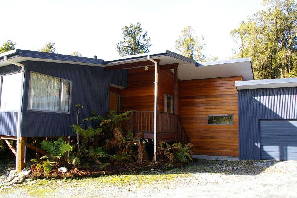 The Ferns Hideaway view 3