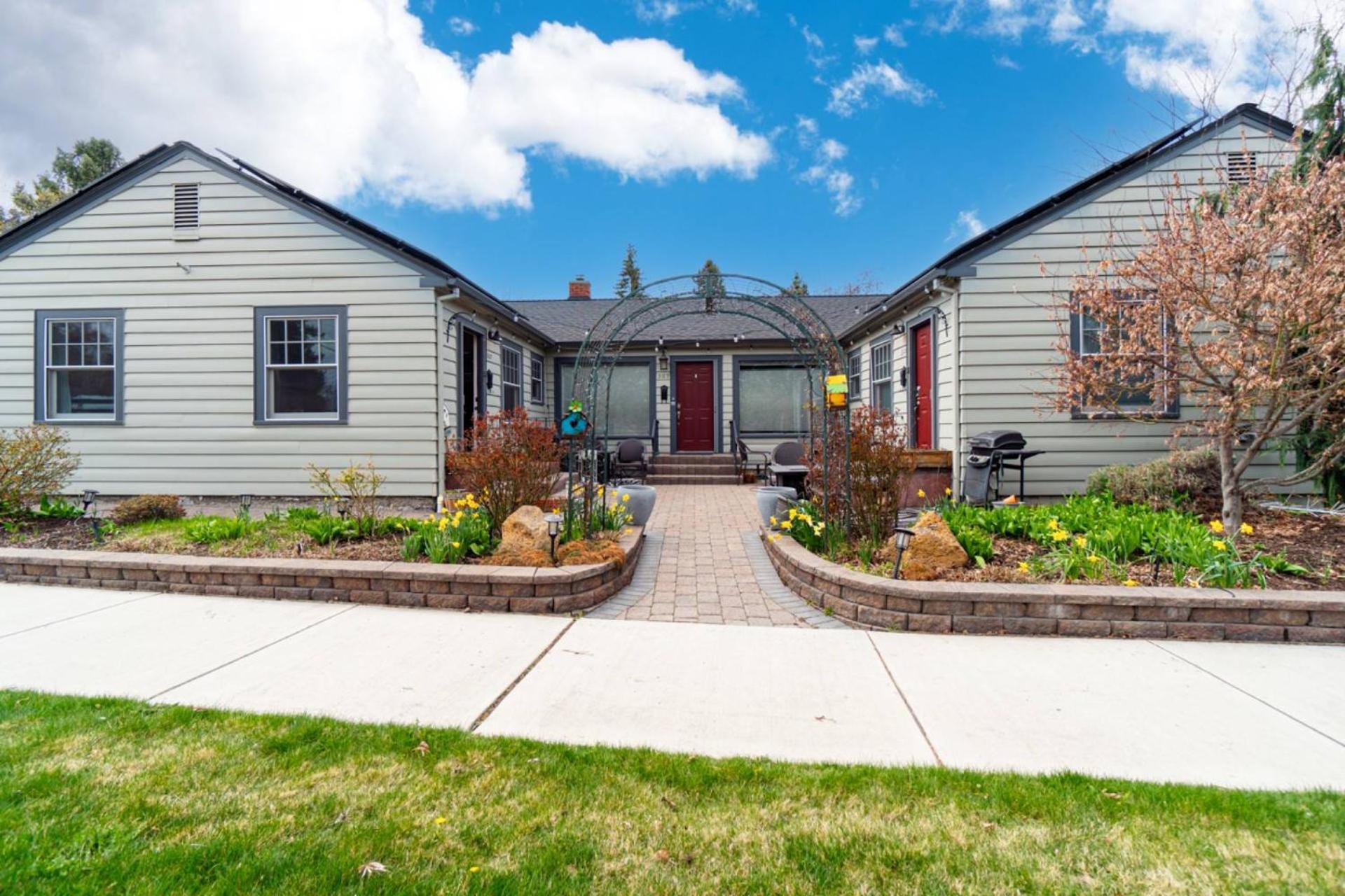 Hotel Drake Cottage 307 - Image 1