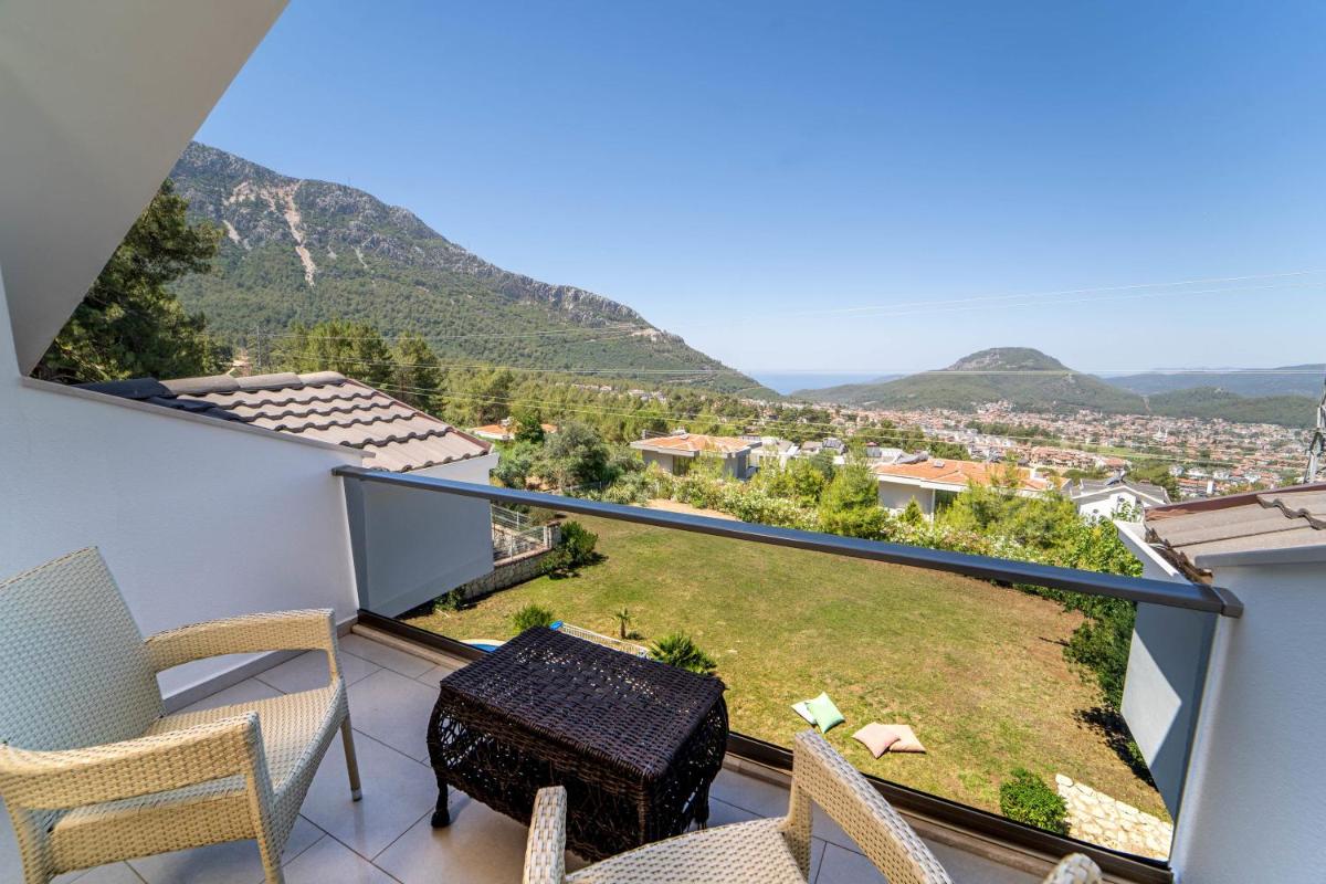 Pleasant House with Private Pool in Fethiye view 5