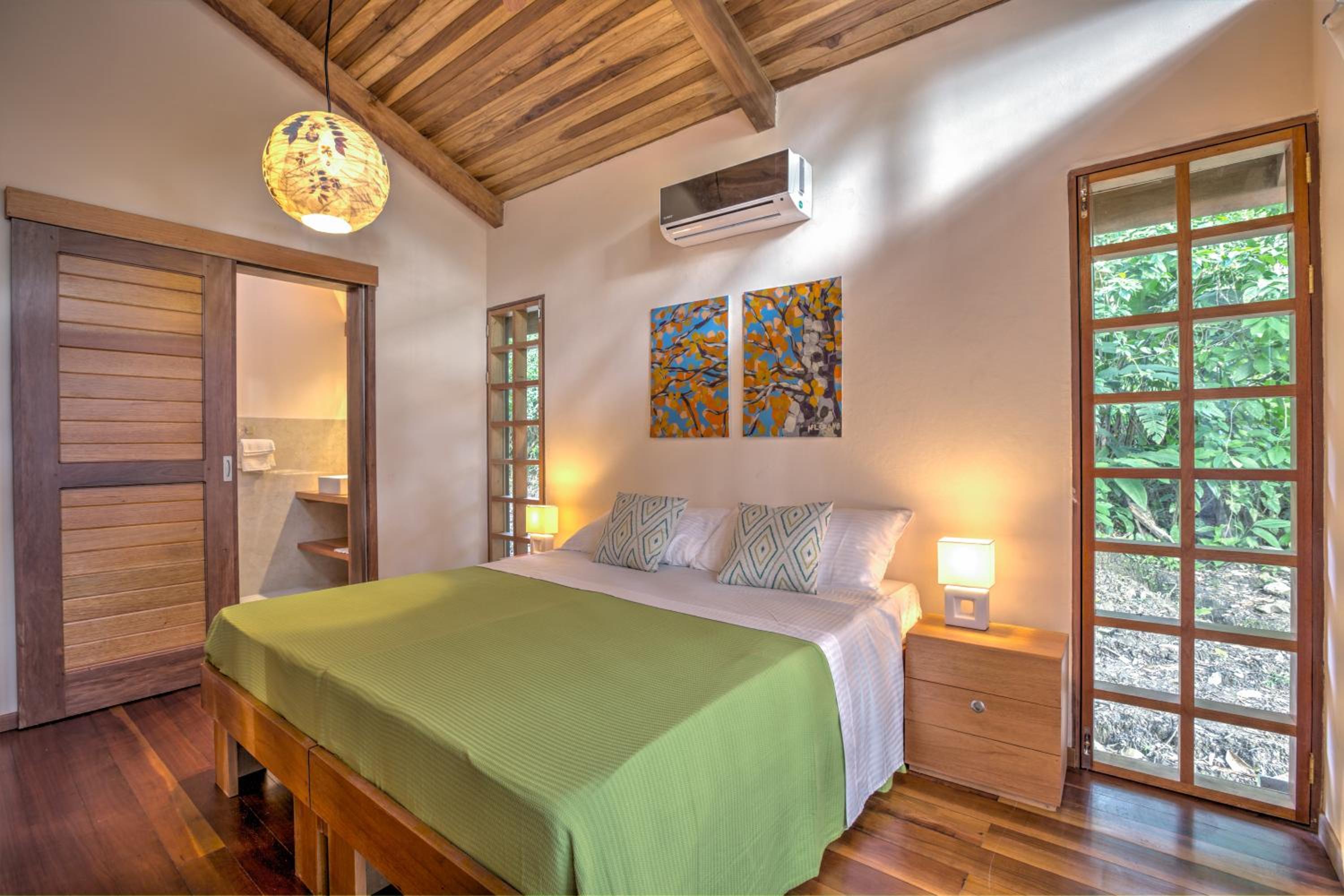 Photo 72