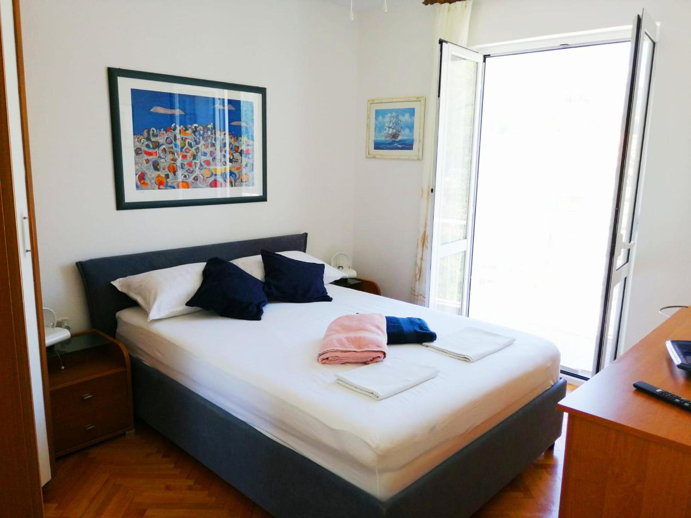 Insideout Apartment
