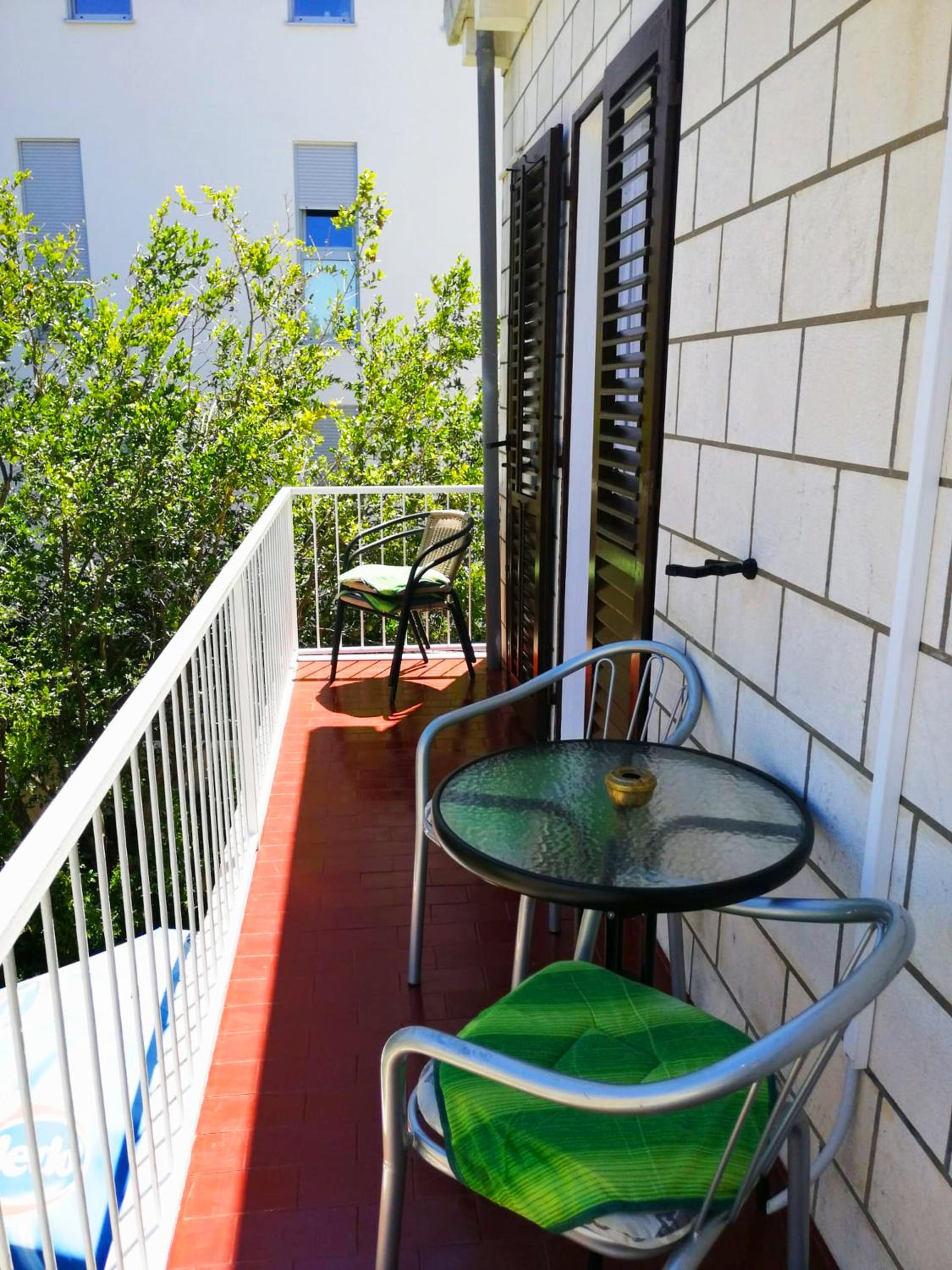 Insideout Apartment