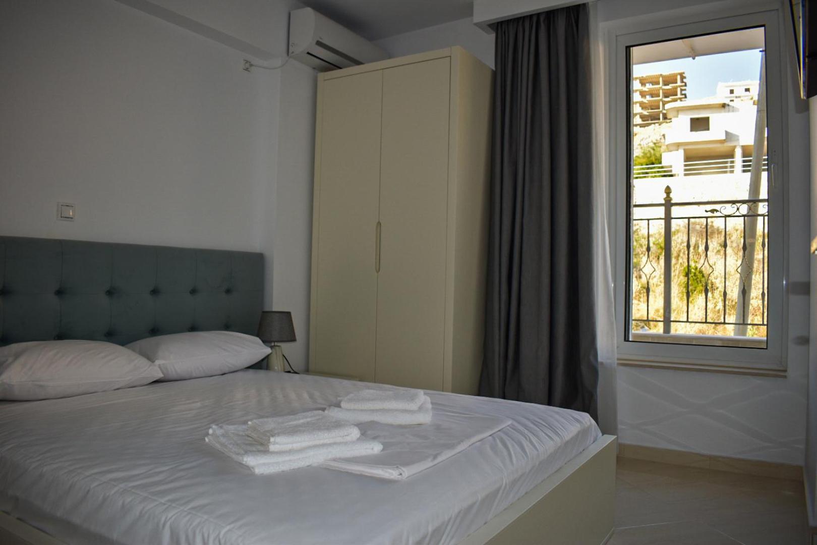 PARADISE APARTMENT