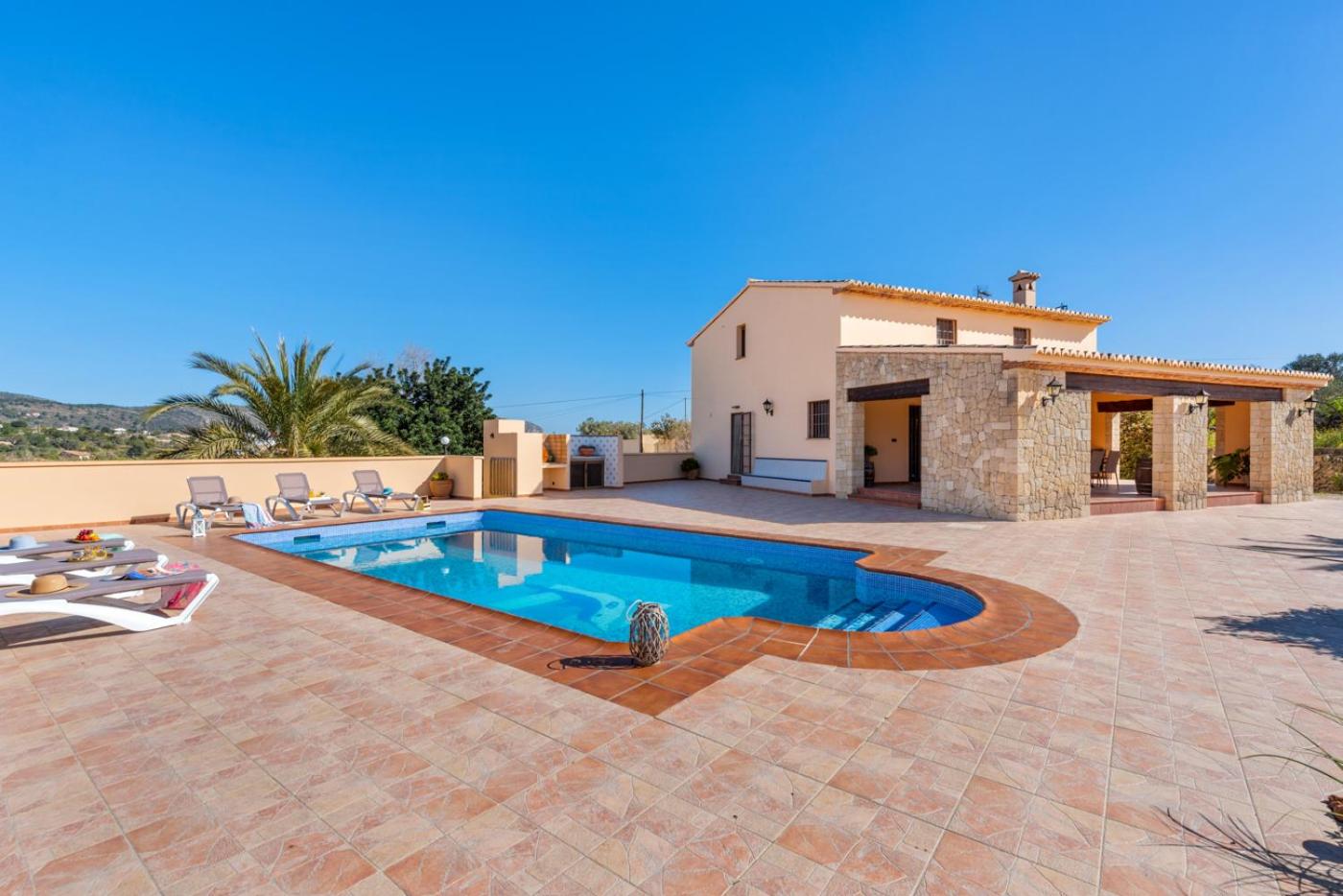 Villa Palomira - PlusHolidays