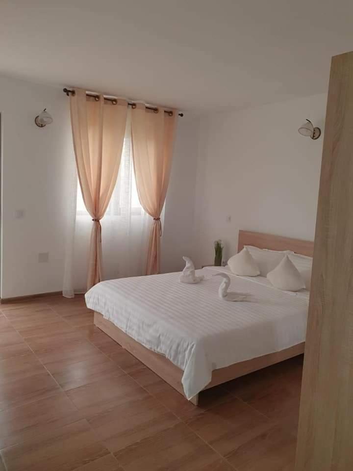 CASA RIZEA view 4