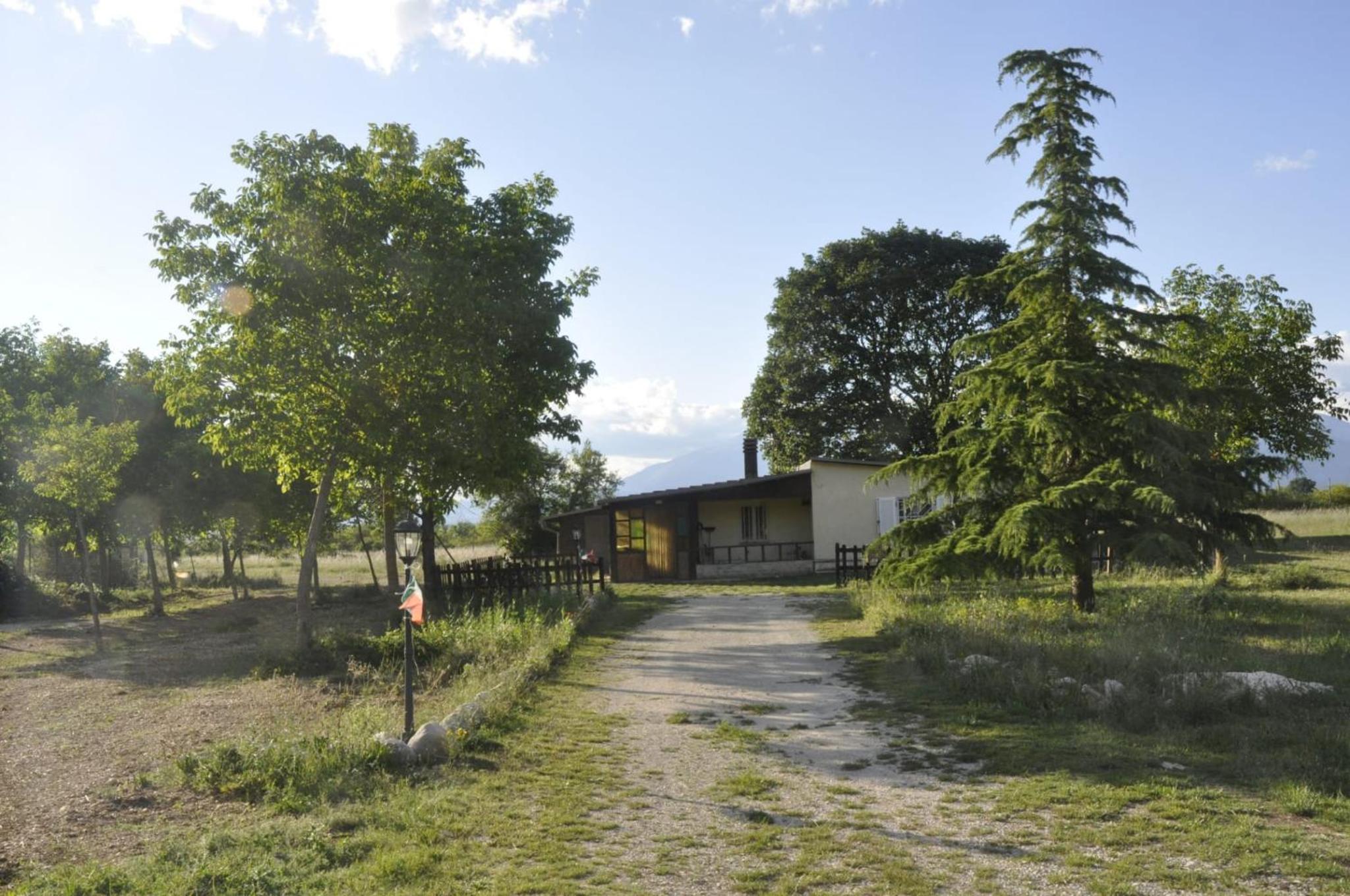 Chalet di montagna view 3