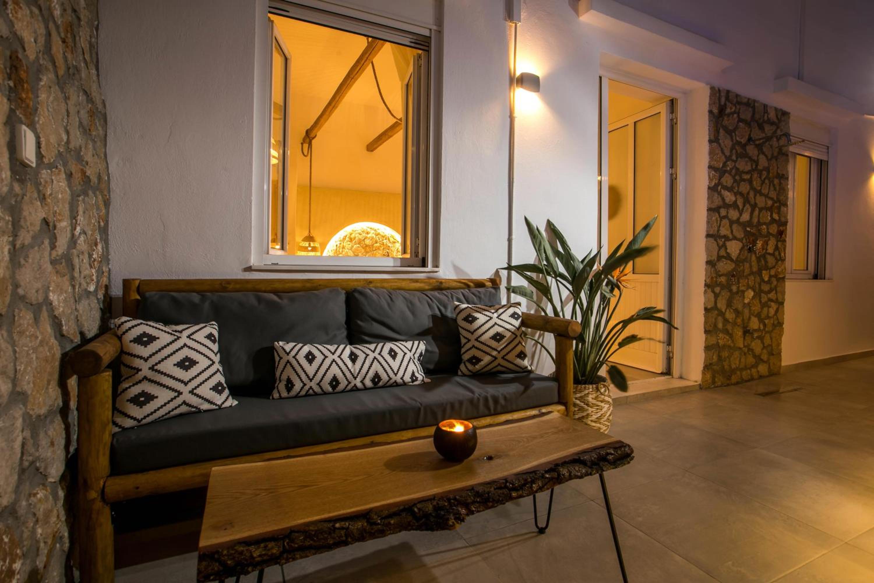 Hotel Demar luxury villa - Image 1