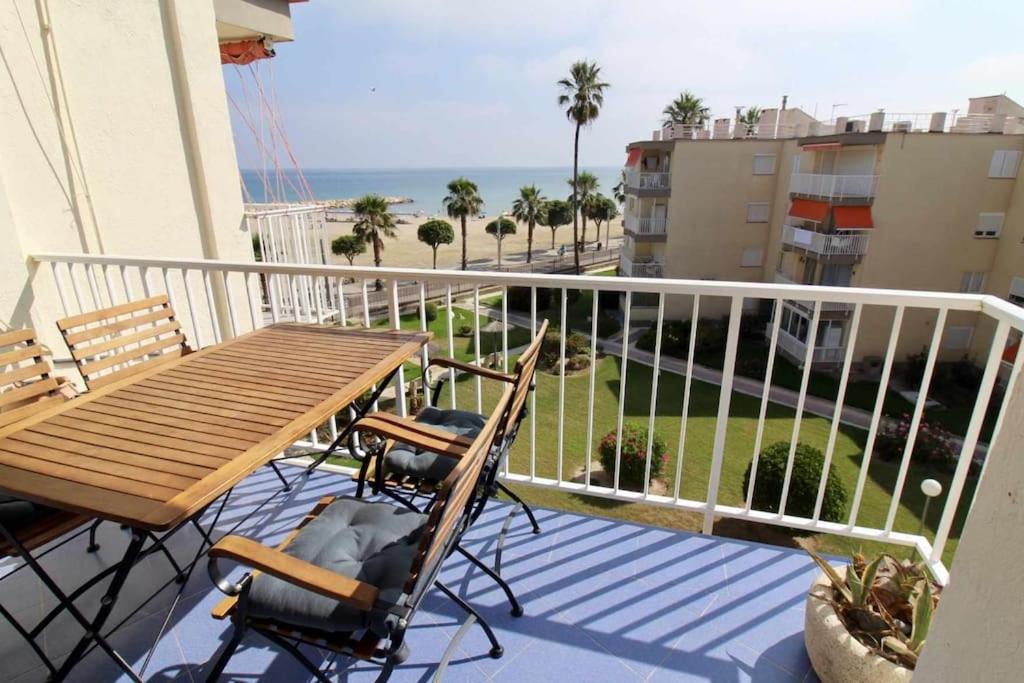 Plage, Cambrils. Locamar Apt Polux photo 3