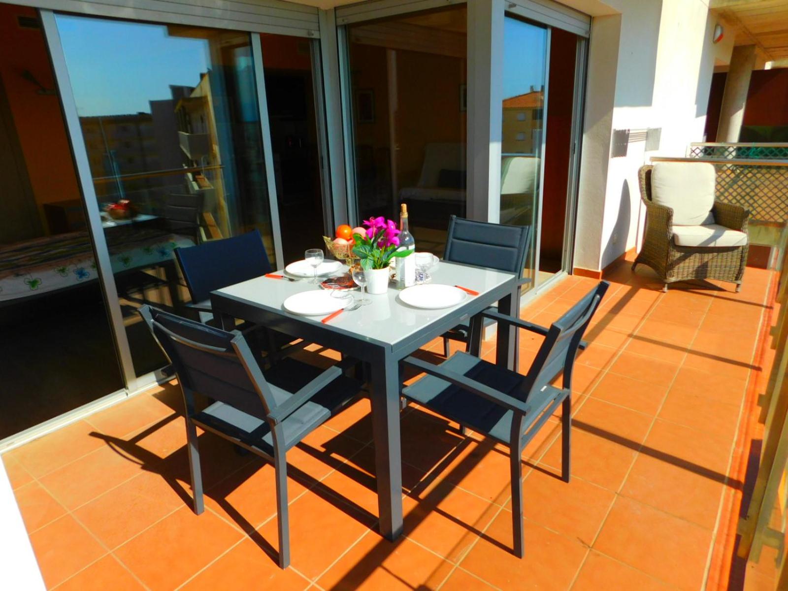 balance & terrace