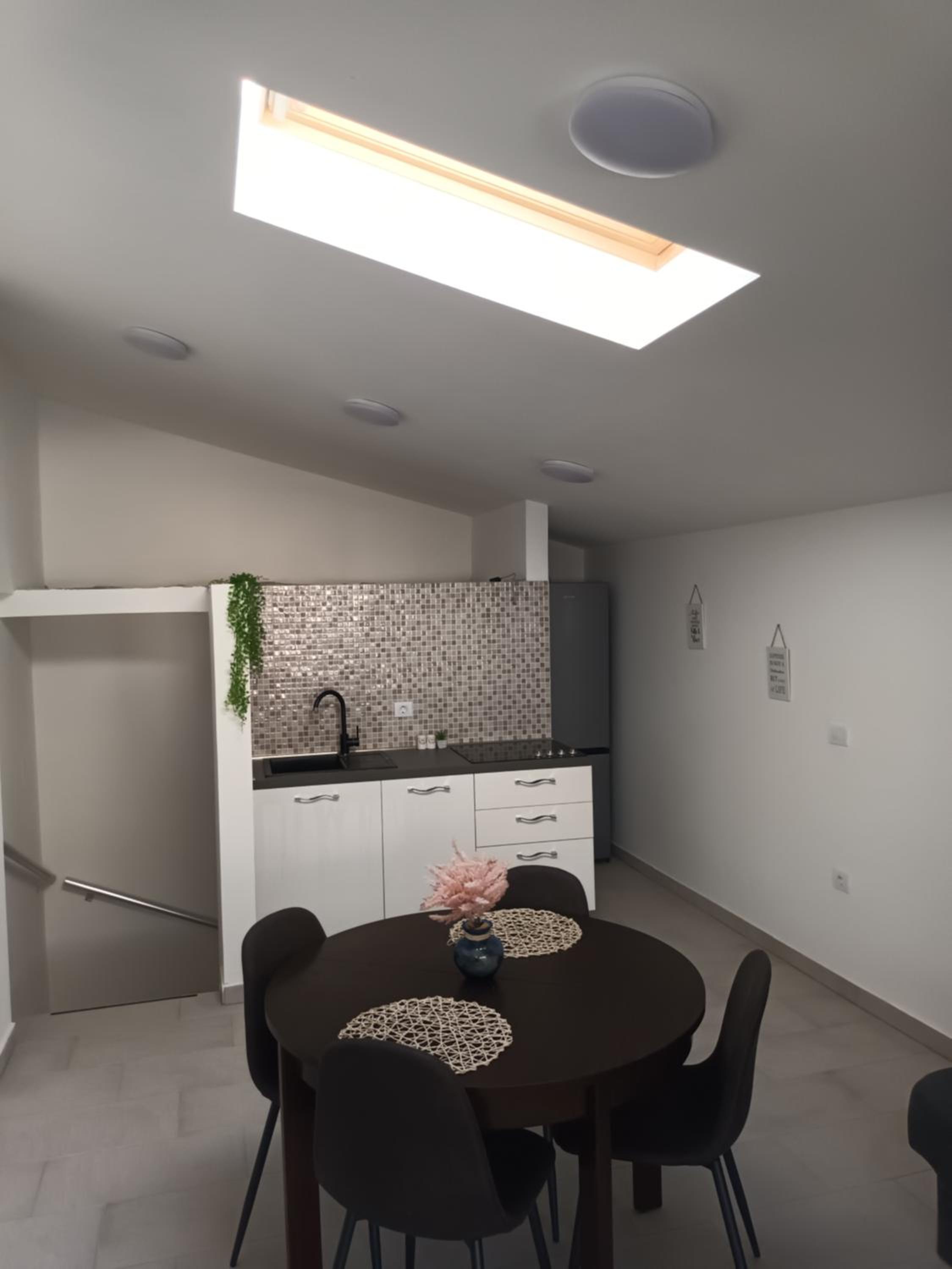 Apartment penthouse & apartment studio Franci view 4
