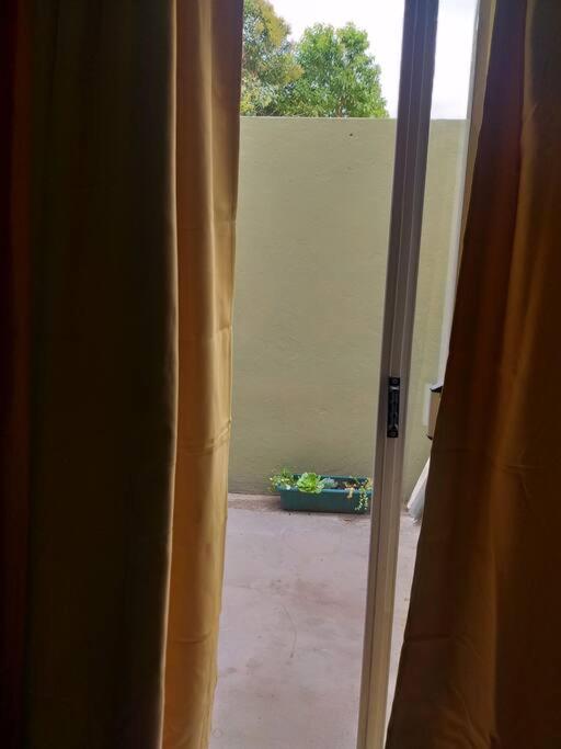 Angela'House