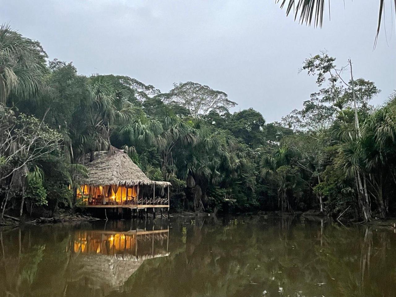 Camu camu jungle villa on Aguajale lake