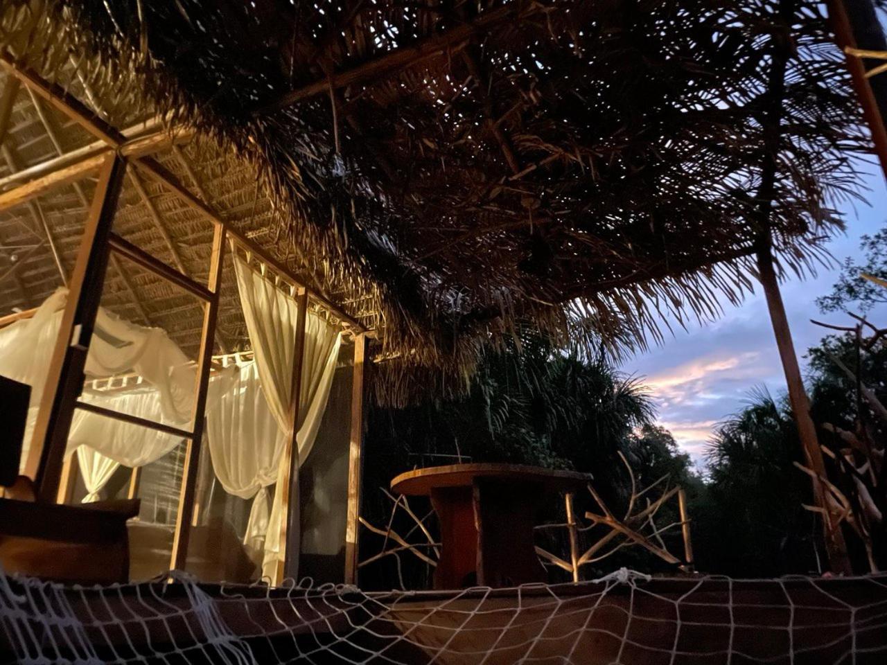 Camu camu jungle villa on Aguajale lake