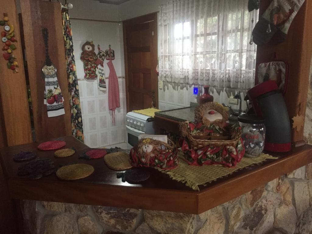 Confortável Casa de Campo em Condomínio Fechado