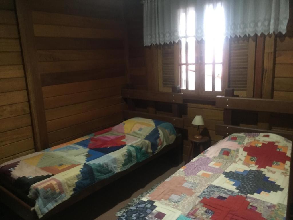 Confortável Casa de Campo em Condomínio Fechado