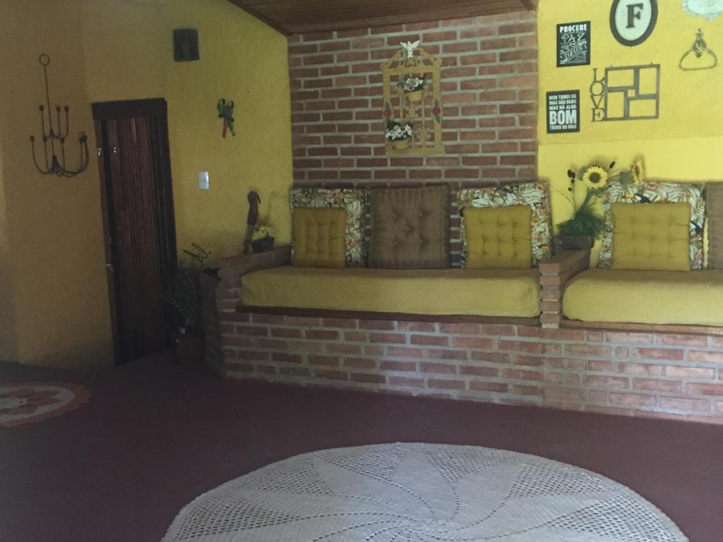 Confortável Casa de Campo em Condomínio Fechado