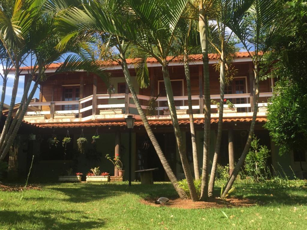 Confortável Casa de Campo em Condomínio Fechado
