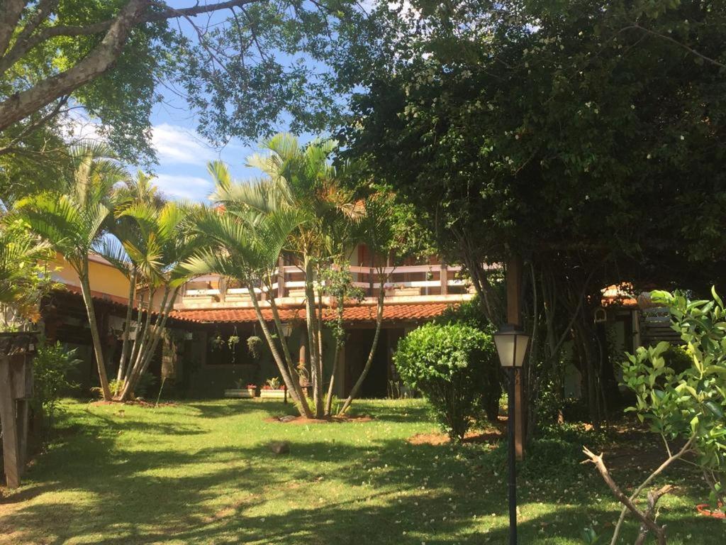 Confortável Casa de Campo em Condomínio Fechado