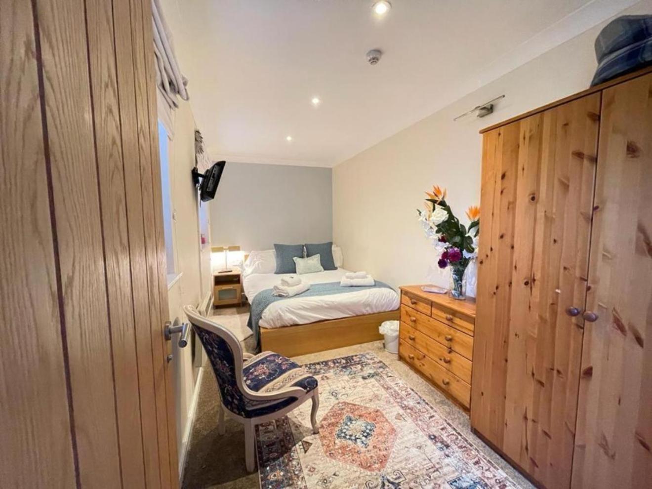 Penrith Vacations - Lake District cottage in 1 acre gardens off M6 - Property Image 49