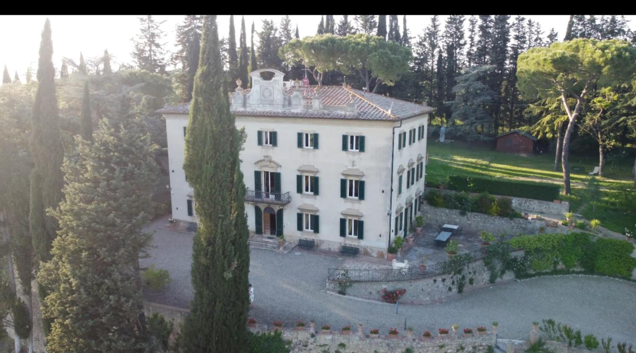 Villa Vianci RBO, your home away in Tuscany