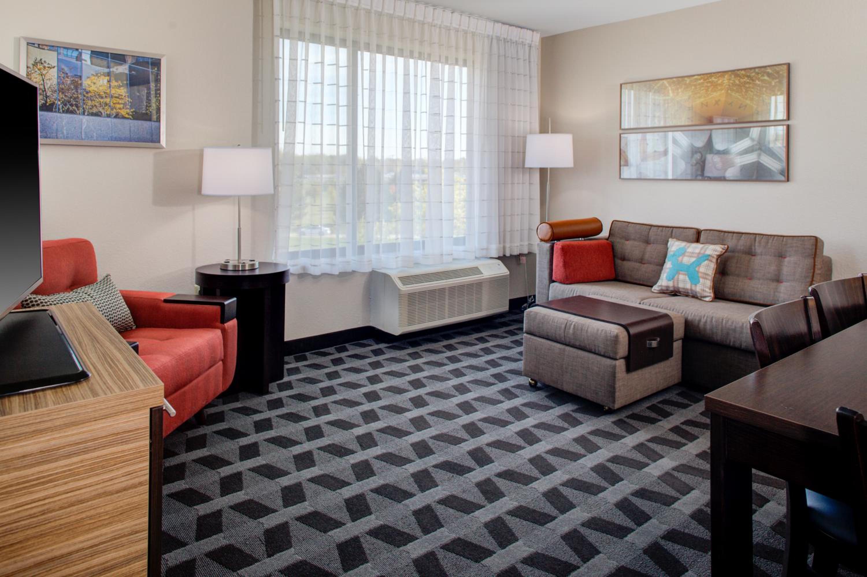 TownePlace Suites by MarriottDetroit Canton