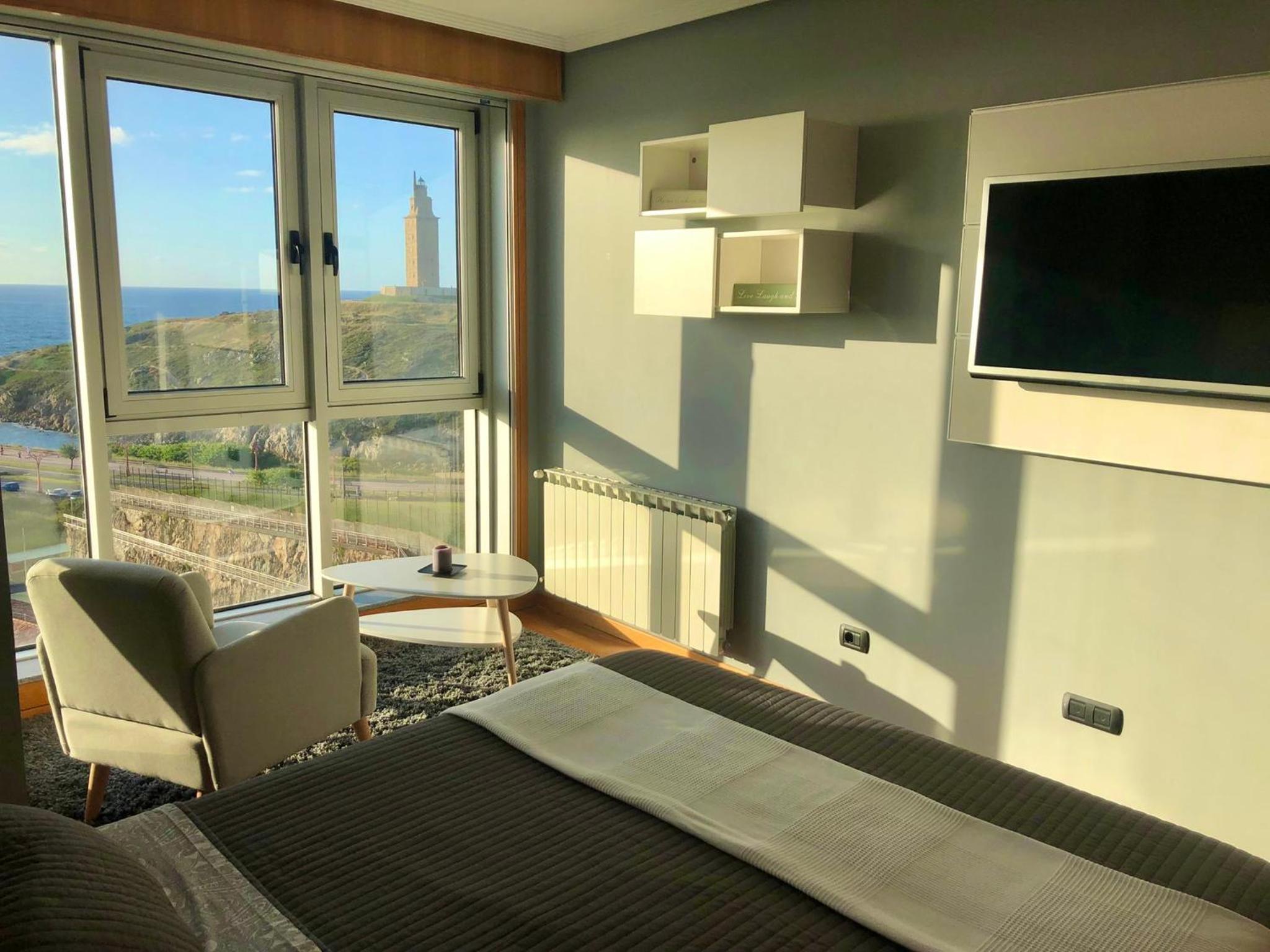 PARKING, vistas al MAR y tres habitaciones photo 4