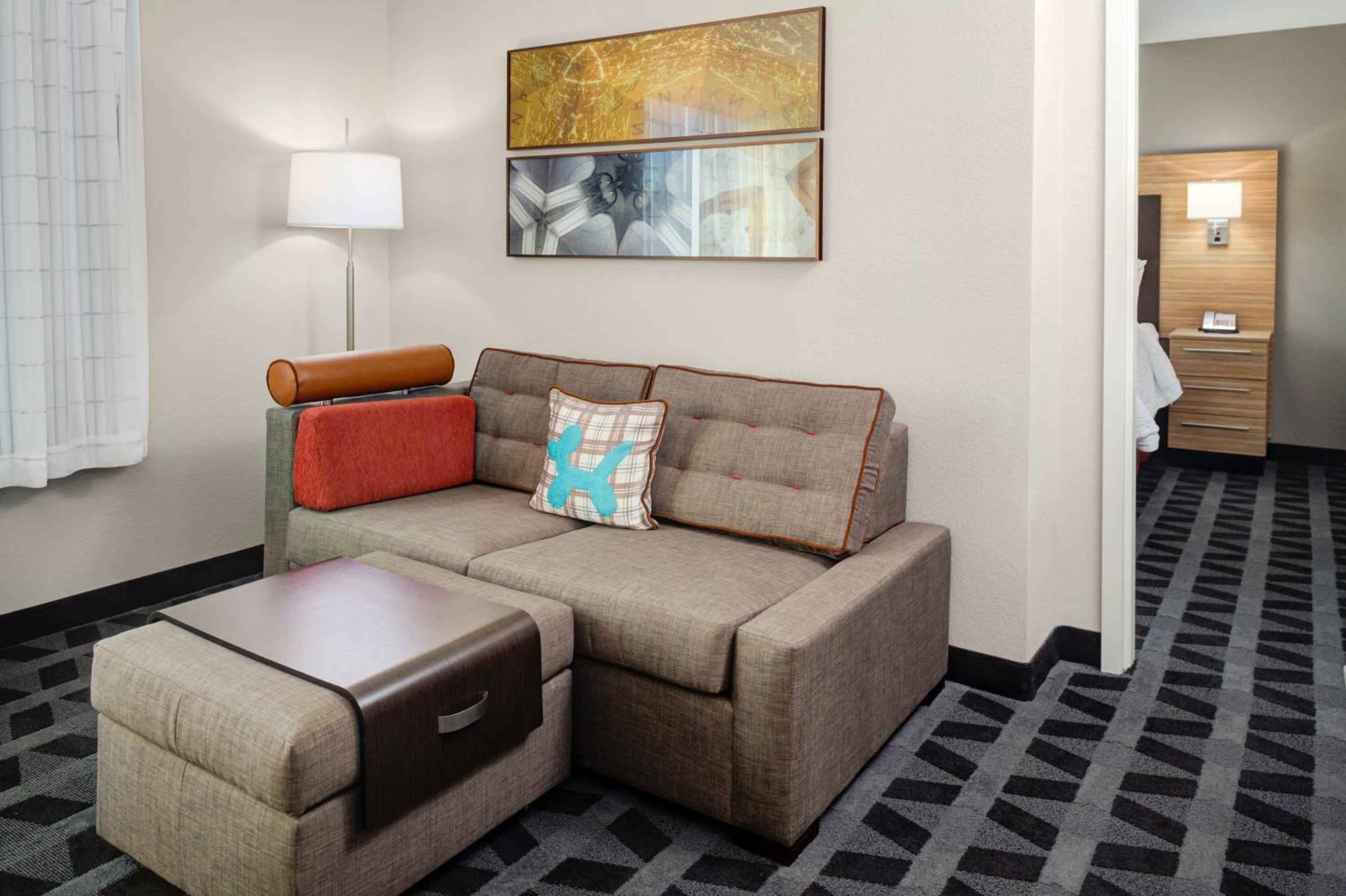 TownePlace Suites by MarriottDetroit Canton
