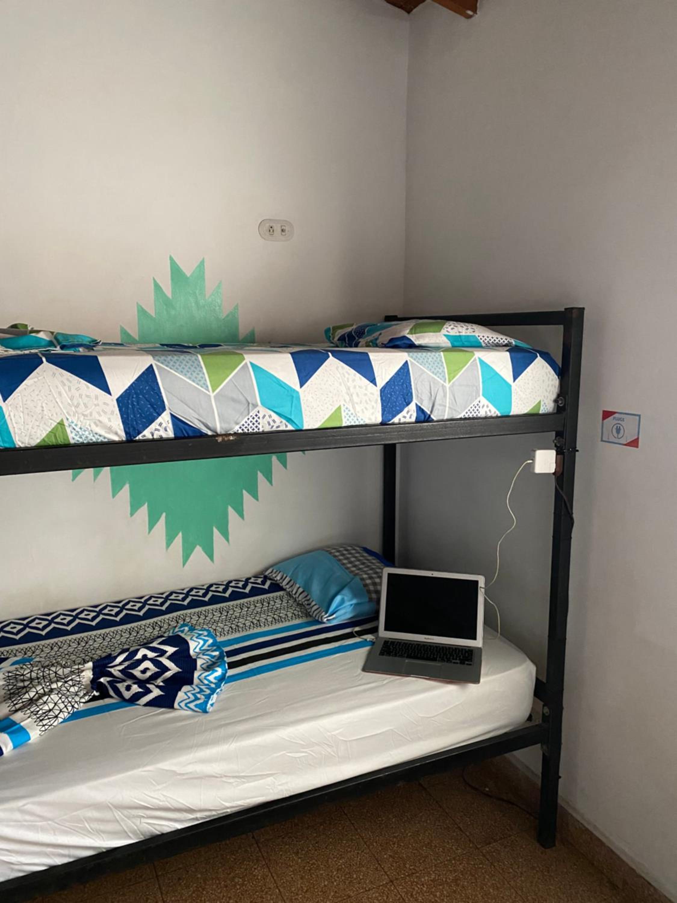 Zebulo Hostel