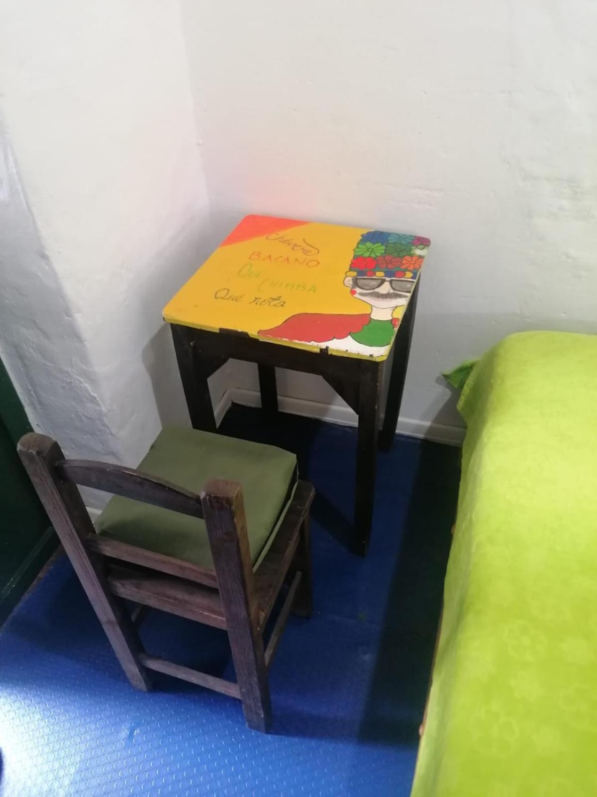 Hostal Gastro Bar Casa Colibrí