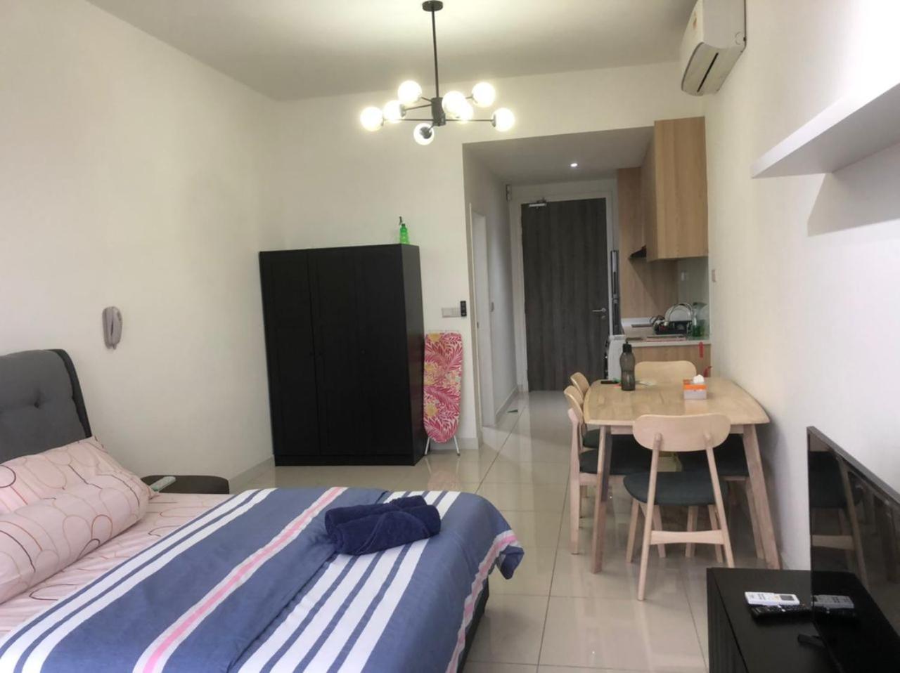 Happy Continew Residence 2 Bedrooms - TRX KL