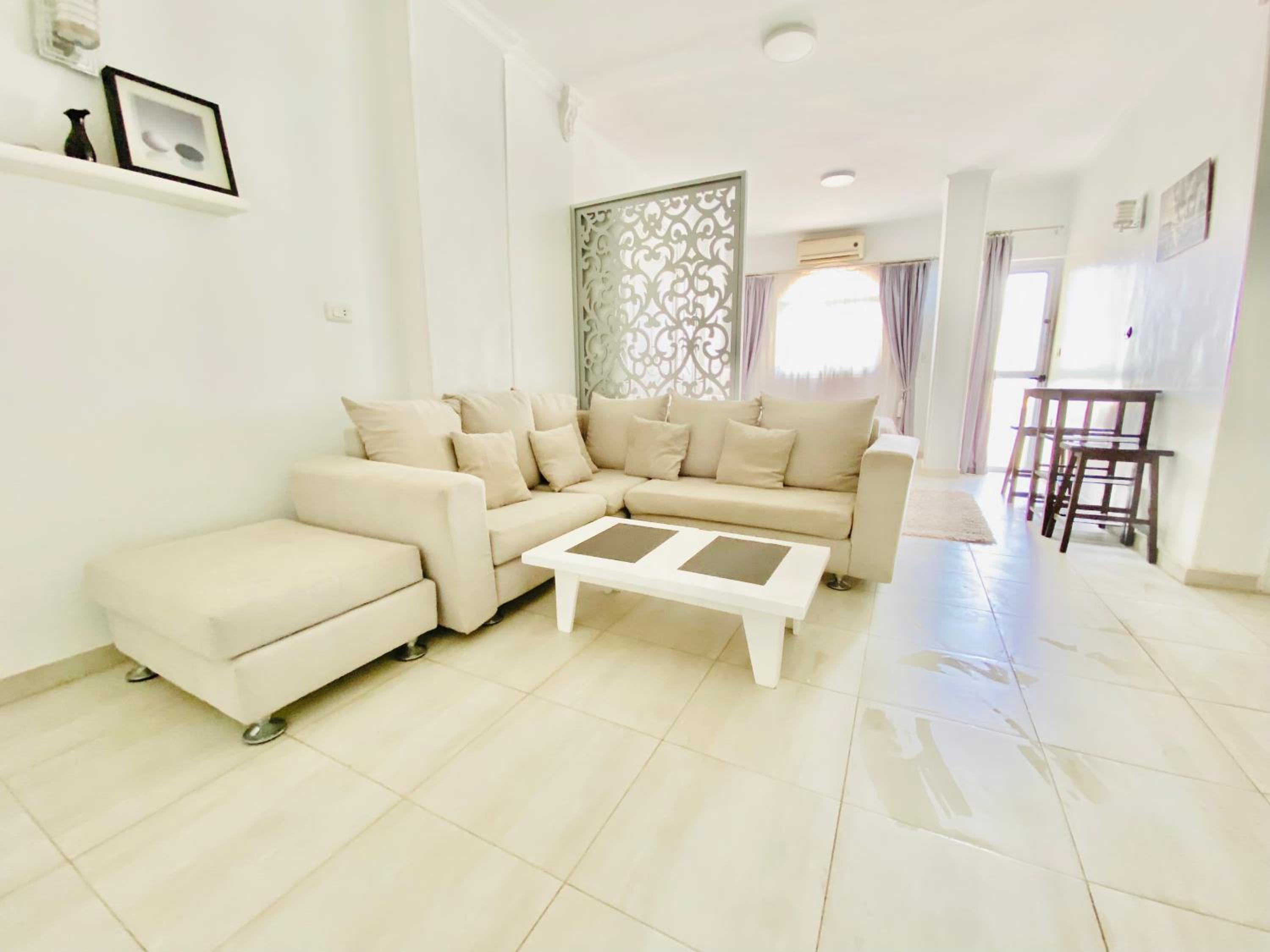Marilyn Studio with Sea View Wi Fi view 3