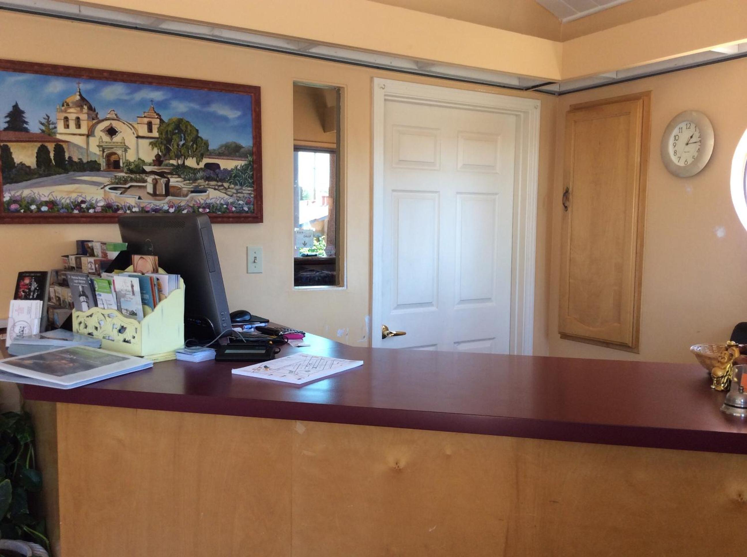Los Padres Inn view 4