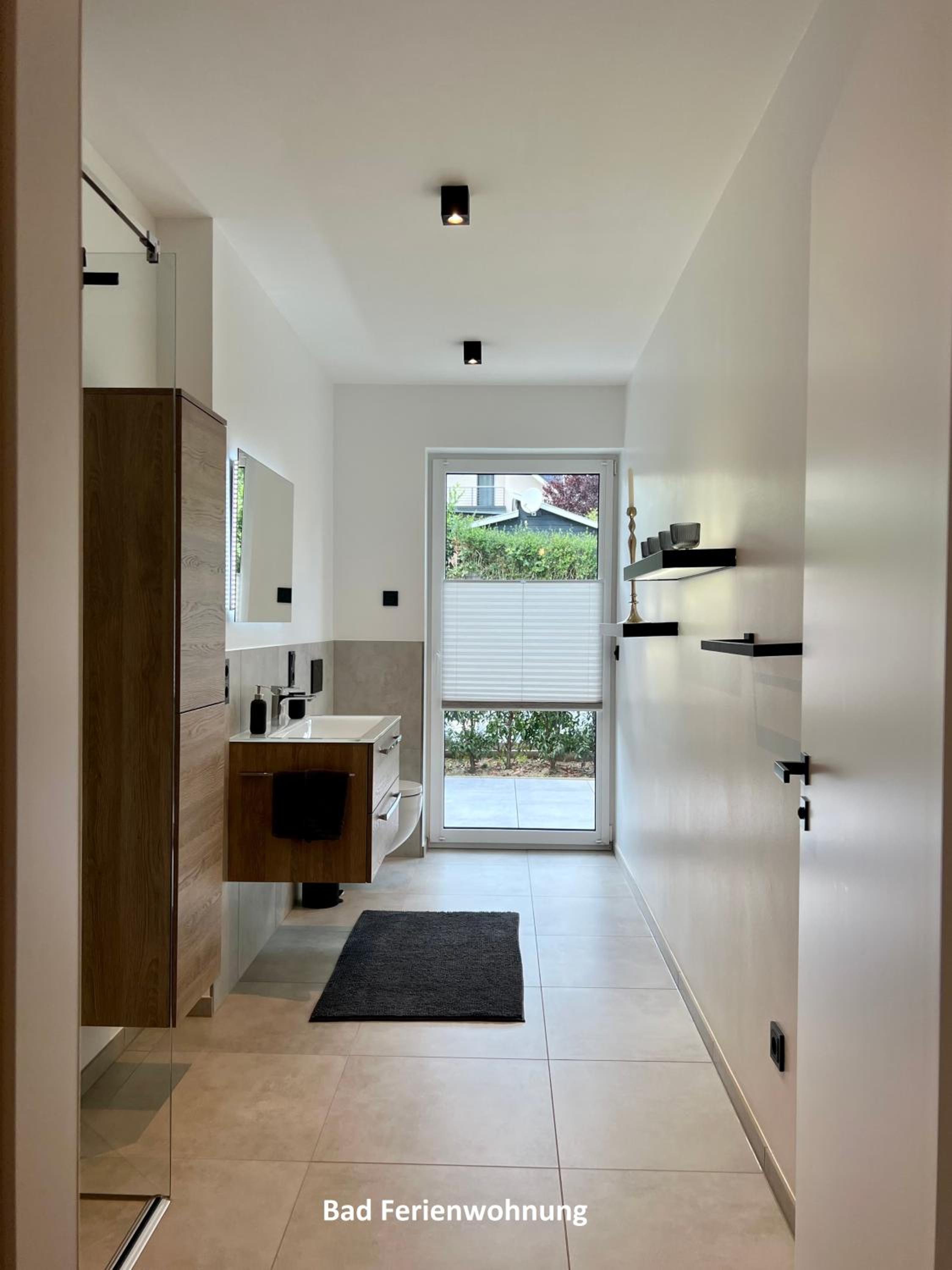 "Auslese 54" -Direkt am Moselufer- Gastezimmer Ferienwohnung - Property Image 36