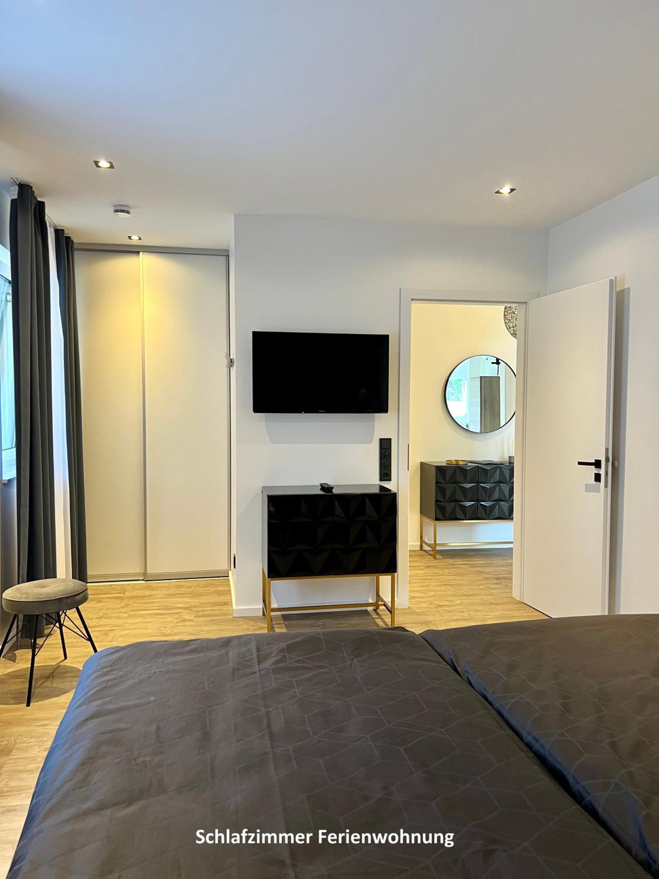 "Auslese 54" -Direkt am Moselufer- Gastezimmer Ferienwohnung - Property Image 33