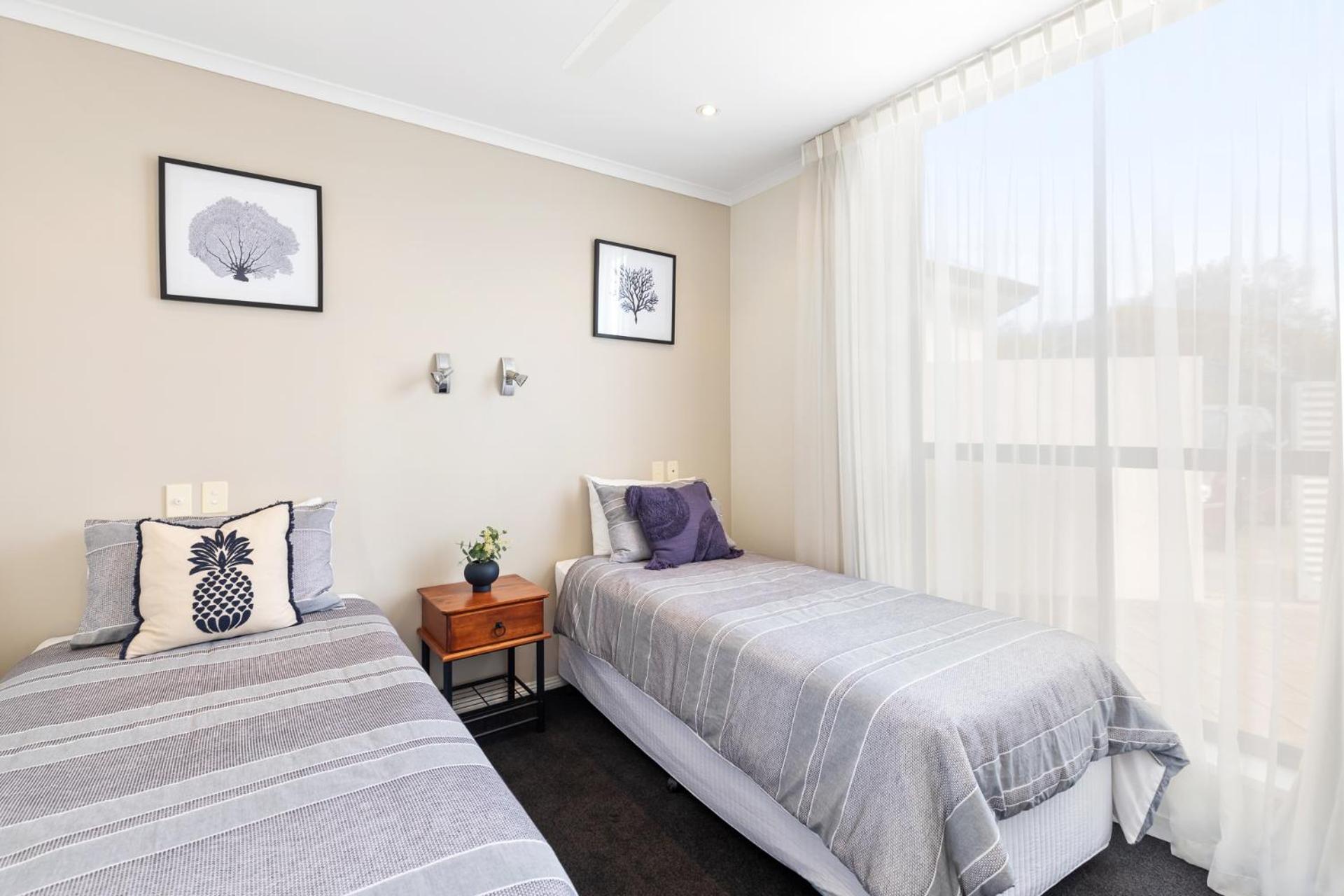 Merlot Verdelho Townhouses
