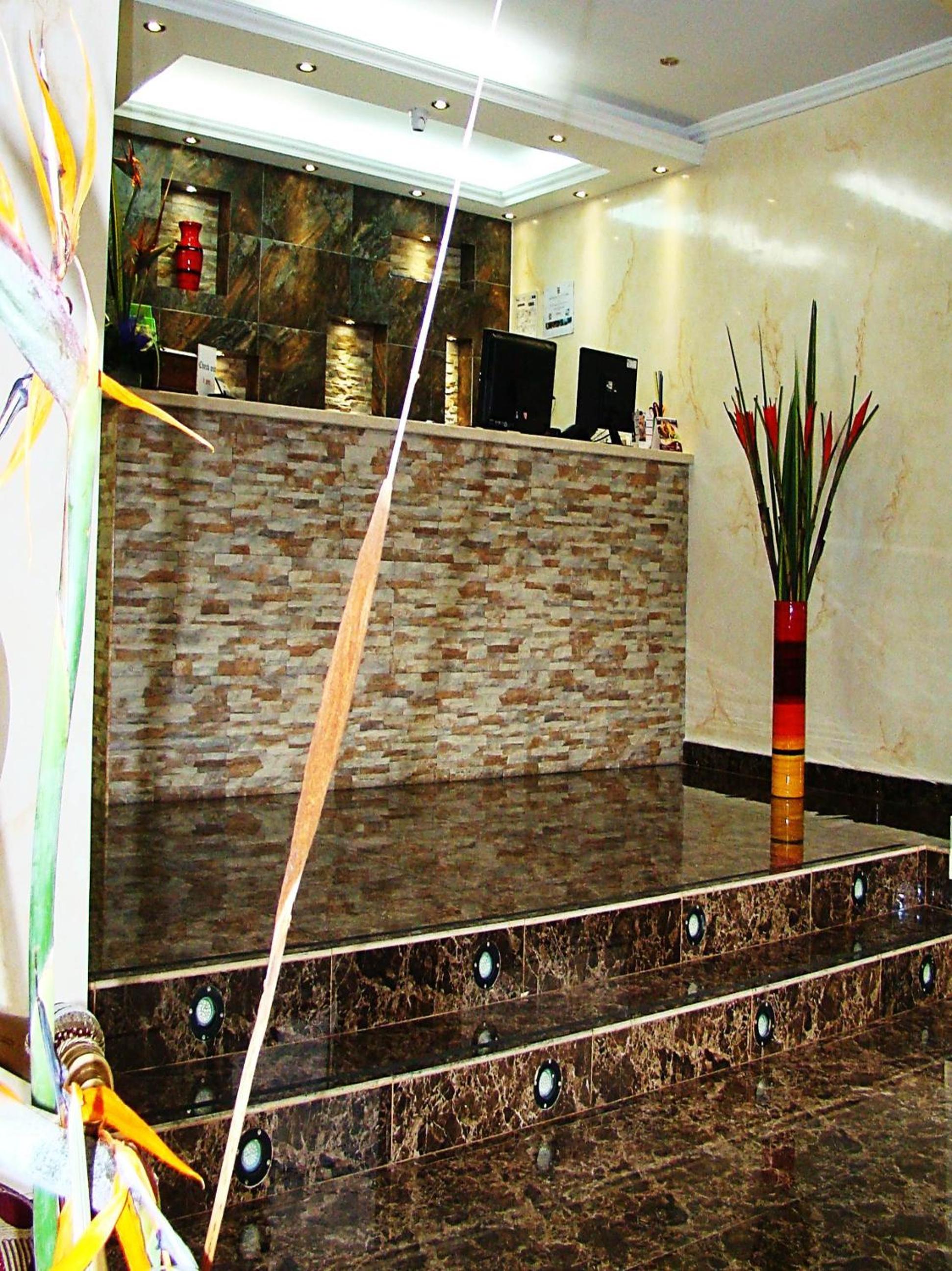 Hotel Boutique Feria Internacional - Image 1